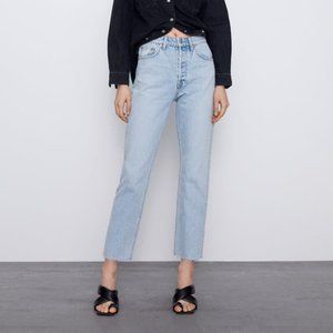 Zara High-Rise Straight-Leg Jeans Light Blue